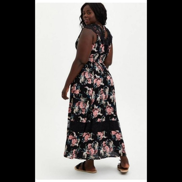 Torrid Maxi Gauze Smocked Waist Lace  Dress Size 5X - Picture 8 of 8